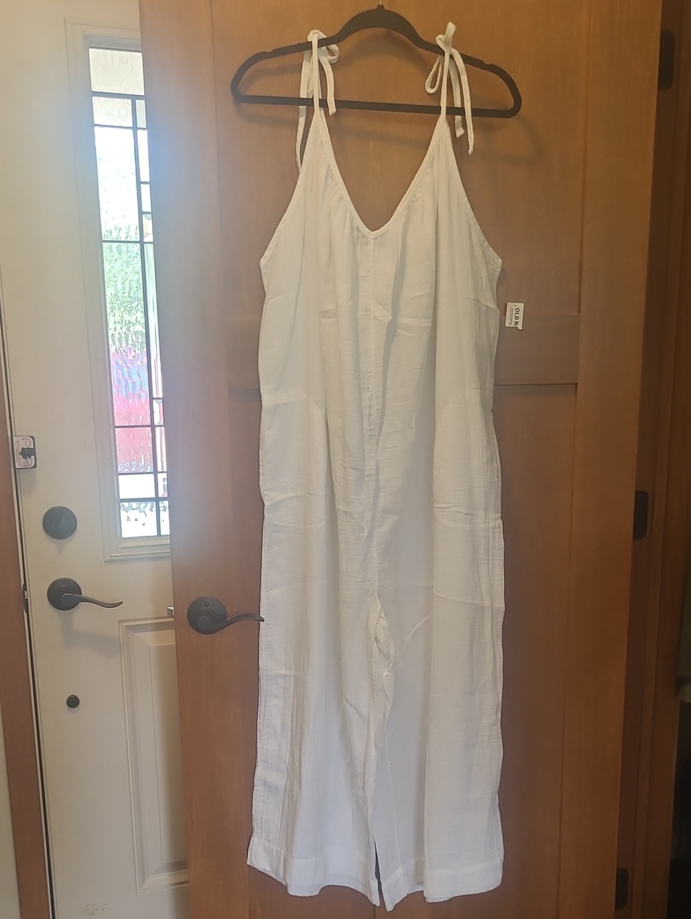 Old Navy White V-Neck Linen-Style Jumpsuit - 2X